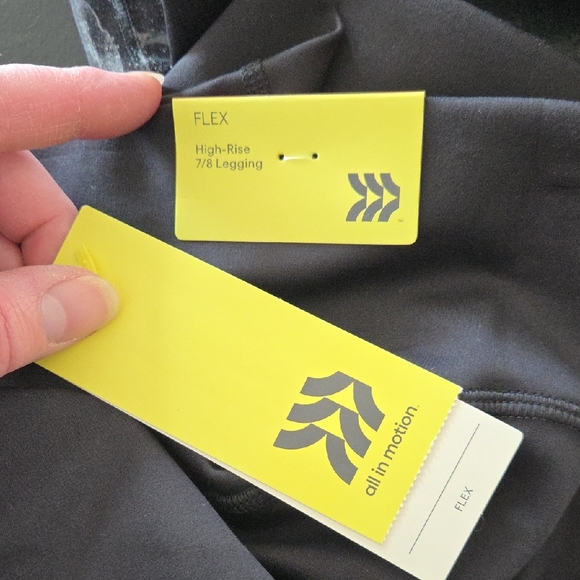 2 PAIRS all in motion XS Black High-Rise Performance Leggings NEW WITH TAGS - Picture 4 of 4